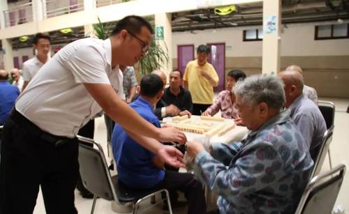 乾港集團